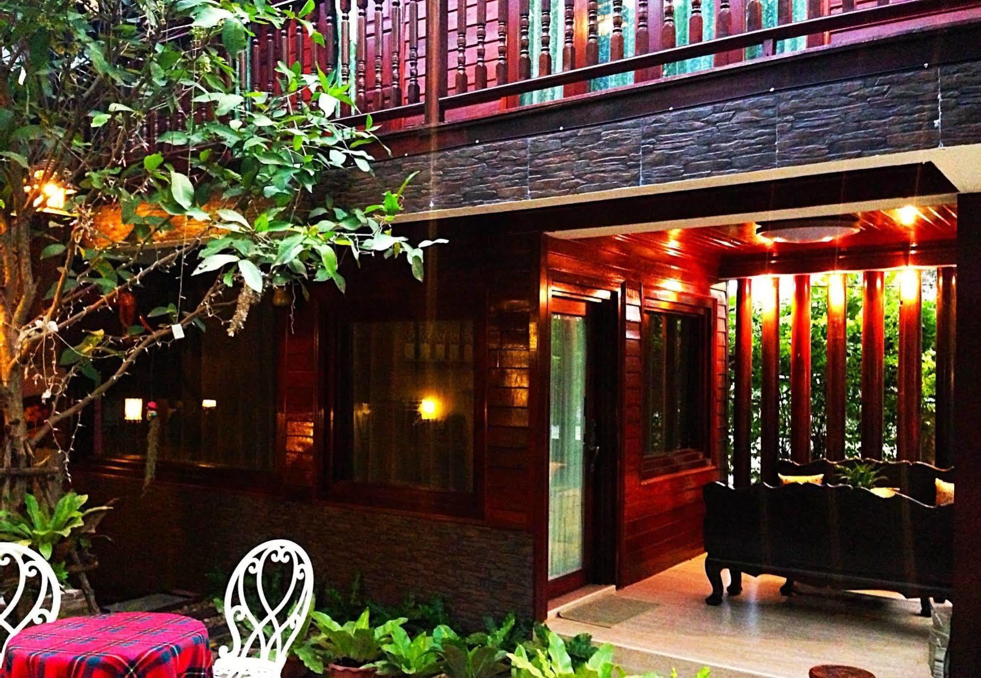 Baifern Homestay Αγιουτάγια Εξωτερικό φωτογραφία